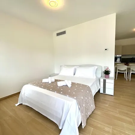 아파트 Panoramic And View 레체노